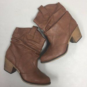 Charles Albert Womens Brown leath Booties size 8.5